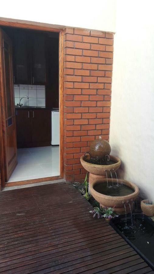 Summerstrand Self Catering For Two Port Elizabeth Exterior photo